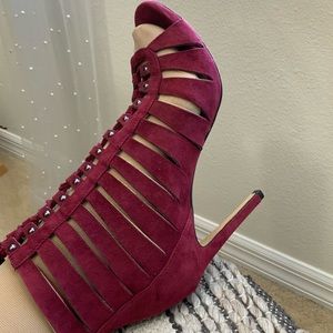 Vince Camuto Fiona Women’s High Heels Perfect Condition, size 9.5.